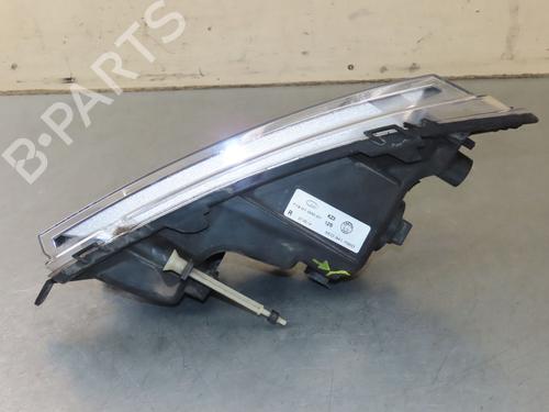 Used Right front fog light SKODA OCTAVIA III (5E3, NL3, NR3) 1.2 TSI (105 hp) 26280162