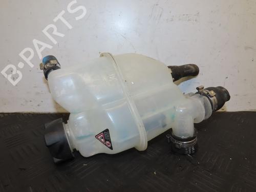 Used Expansion tank Expansion tank SMART FORTWO Coupe (451) 0.8 CDi (451.301) (54 hp) 33249491 33249491
