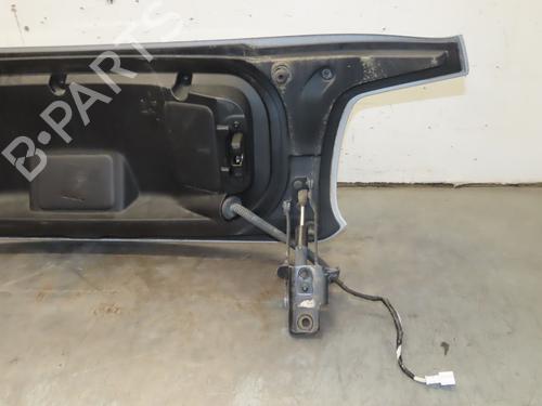 tailgate-citroen-c4-cactus-2014-39454381 main image