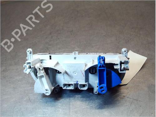 climate-control-renault-clio-iv-bh_-2012-2013-2014-2015-2016-2017-2018-2019-2020-2021-36486791 main image