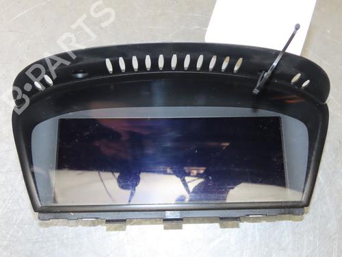 Used Display monitor BMW 5 (E60) 525 d (197 hp) 22366568