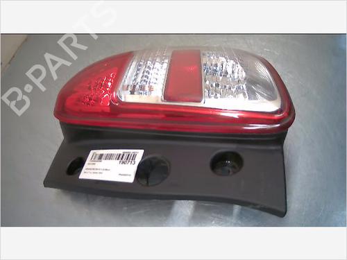 Used Right taillight Right taillight 10933907 10933907