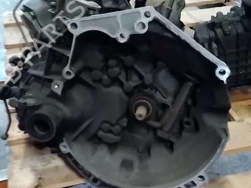 Used Gearbox PEUGEOT 206 Hatchback (2A/C) 1.4 16V (88 hp) 23158011