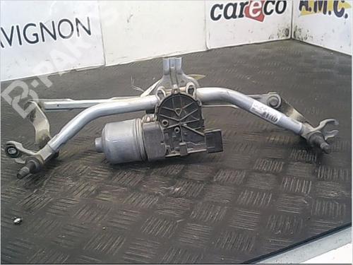 Used Front wiper motor PEUGEOT 208 I (CA_, CC_) 1.4 HDi (68 hp) 9407123