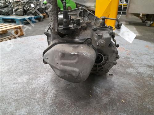 gearbox-peugeot-206-2l_-2m_-2009-2010-2011-2012-2013-24600853 main image