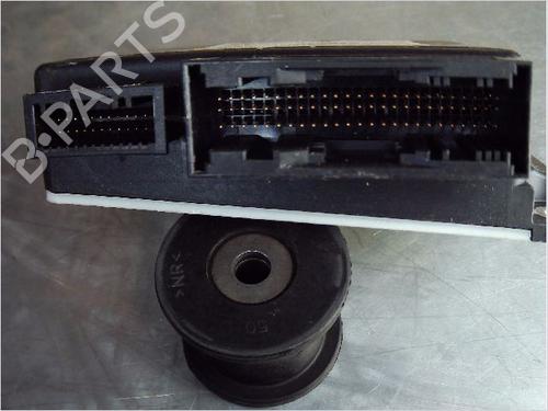 ecu-airbags-renault-megane-iii-hatchback-bz01_-b3_-15-dci-285587590r-2008-9872822 main image