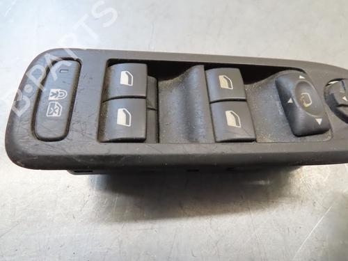 Used Left front window switch PEUGEOT 308 I (4A_, 4C_) 1.6 HDi (112 hp) 24624371