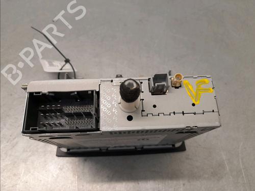 Used Radio Radio FIAT DOBLO Cargo (263_) 1.6 D Multijet (263WXD1B, 263WXR1B, 263WXX1B, 263ZXD1B,... (105 hp) 40273836 40273836