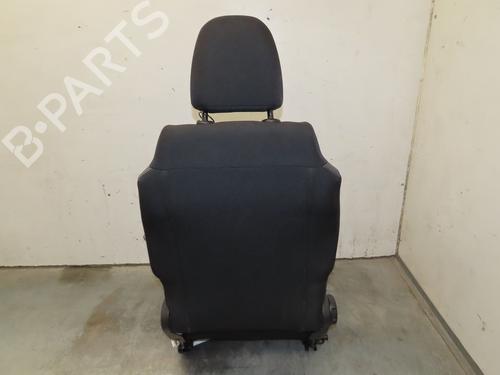 Right front seat CITROËN C3 III (SX) 1.2 THP 110 (SXHNPS, SXHNZT, SXHNZ6) | BP29622389C16 