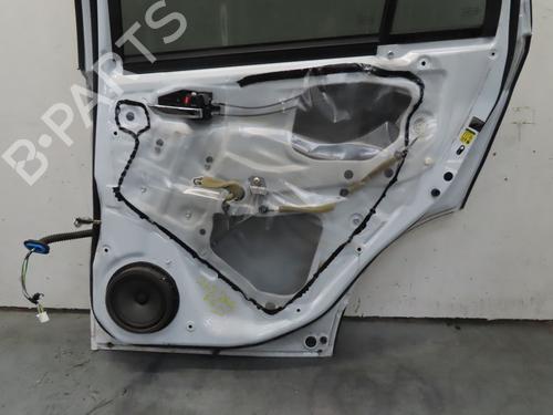 Used Right rear door SUZUKI SX4 S-Cross (JY) 1.6 DDiS AllGrip (AKK 416D) (120 hp) 27216177