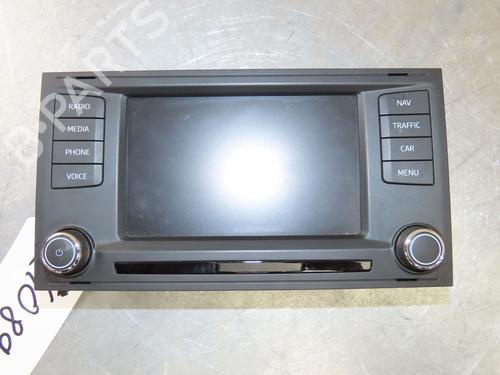Used Radio SEAT LEON (5F1) 1.2 TSI (110 hp) 18912883