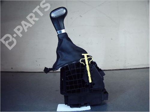 Used Manual gearbox selector Manual gearbox selector VW GOLF VI (5K1) 1.4 TSI (122 hp) 10919439 10919439