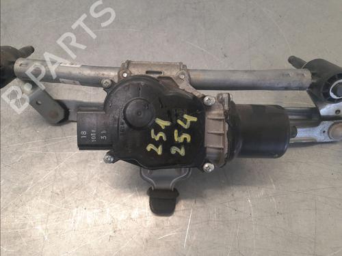 Used Front wiper motor RENAULT CLIO V (B7_) 1.0 TCe 100 (B7MT) (101 hp) 30047656