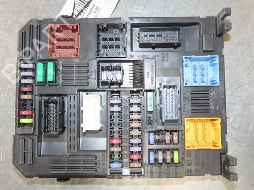 Fuse box PEUGEOT EXPERT Bus (V_) 2.0 BlueHDi 150 | BP38571067E1 - Image 6