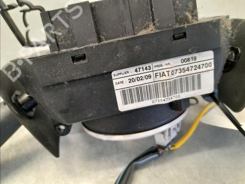 Steering column stalk FIAT 500 (312_) 1.4 (312AXC1B, 312CXC1B) | BP39601082I23 - Image 3