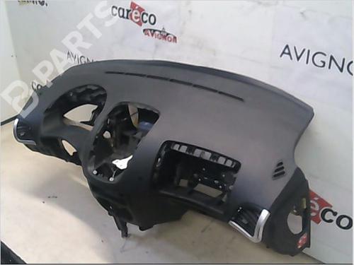 Instrumentbræt PEUGEOT 206+ (2L_, 2M_) 1.4 i (73 hp) 9404671