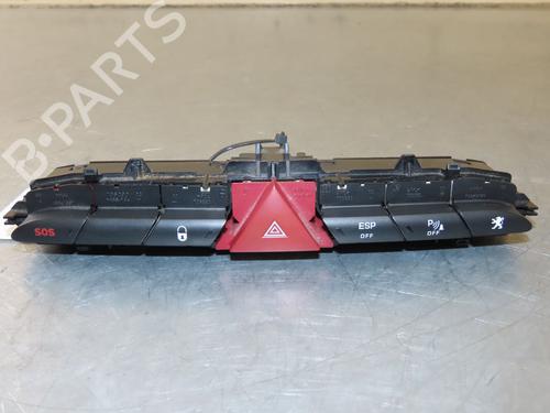 Used Warning switch PEUGEOT 308 I (4A_, 4C_) 2.0 HDi (140 hp) 22366473