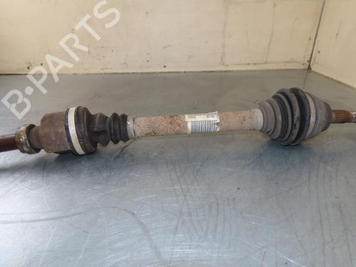 Used Right front driveshaft PEUGEOT 308 I (4A_, 4C_) 1.6 HDi (90 hp) 18662990