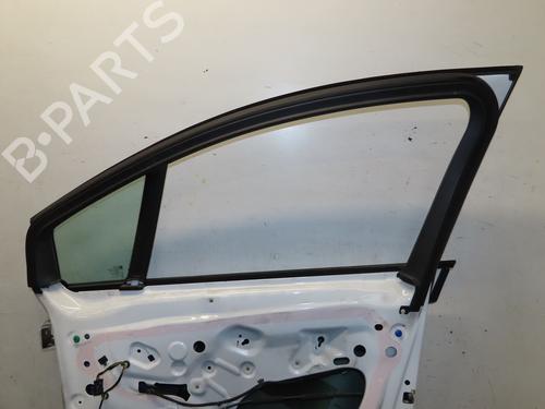Used Right front door Right front door OPEL MERIVA B MPV (S10) 1.7 CDTI (75) (110 hp) 32308113 32308113
