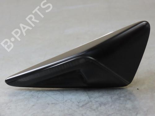 Højre side indikator TESLA MODEL Y (5YJY) EV (261 hp) 32253816