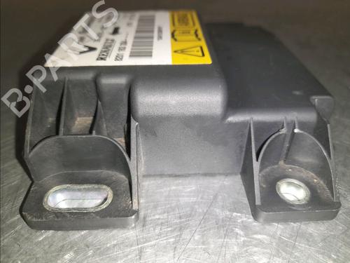 ecu-airbags-dacia-duster-hs_-15-dci-hsmc-8201385569-2010-2011-2012-2013-2014-2015-2016-2017-2018-12107186 main image