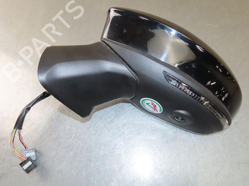 Used Left mirror RENAULT CAPTUR II (HF_) E-TECH 145 (HFMU) (143 hp) 31162614