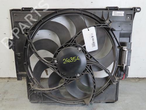 Radiator fan BMW 1 (F20) 118 d (150 hp) 17738254