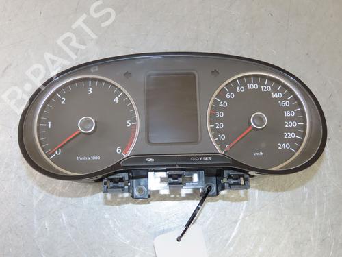 Used Instrument cluster VW POLO V (6R1, 6C1) 1.2 TDI (75 hp) 20313920