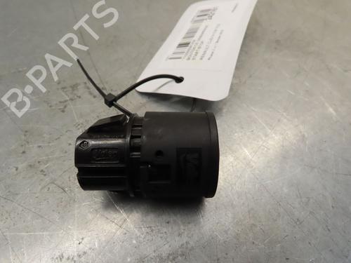 Used Switch RENAULT CLIO IV (BH_) 0.9 TCe 90 (BHNF, BHMA, BHMH, BHJK, BHJR) (90 hp) 24944755