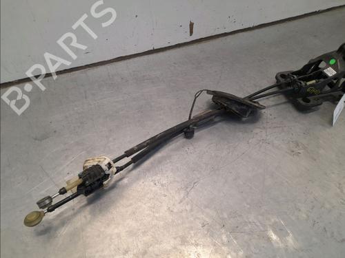 Gear lever PEUGEOT 208 II (UB_, UP_, UW_, UJ_) 1.2 PureTech 75 | BP15545972M90 