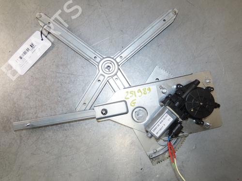 Used Front left window mechanism Front left window mechanism RENAULT TWINGO I (C06_) 1.2 (C066, C068) (58 hp) 32457418 32457418