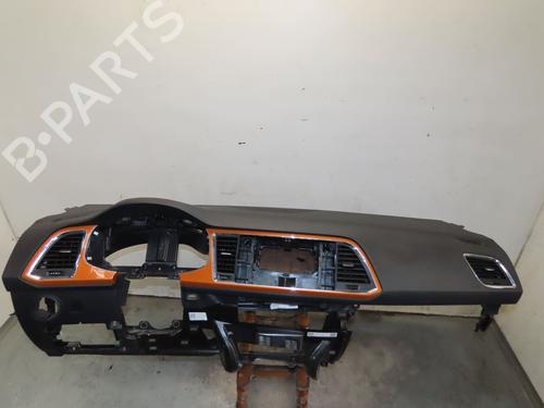 Used Dashboard Dashboard SEAT ATECA (KH7, KHP) 2.0 TDI 4Drive (150 hp) 36426626 36426626