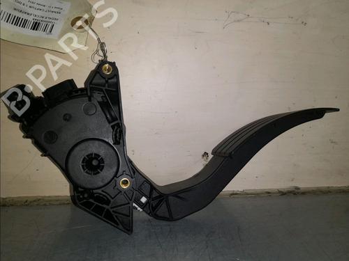 Pedal RENAULT CAPTUR I (J5_, H5_) 1.5 dCi 90 (J5N4, J5M5, J5MW, J5M6, J5AL, J5AJ) (90 hp) 12107145