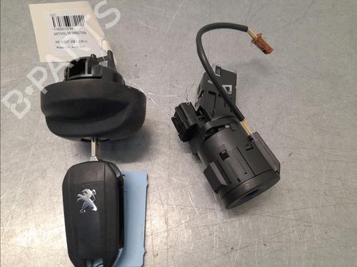 Ignition barrel PEUGEOT 208 I (CA_, CC_) 1.2 VTI 82 | BP31162589M48