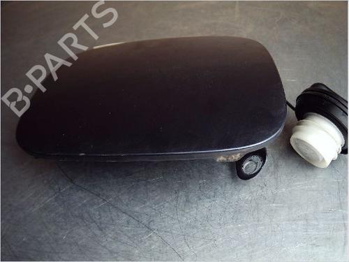 Used Fuel flap RENAULT KADJAR (HA_, HL_) 1.6 dCi 130 4x4 (HLA4) (130 hp) 10981011