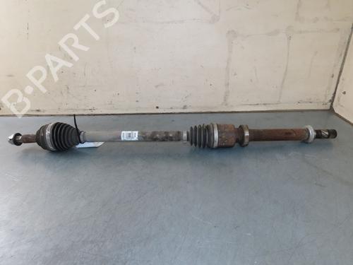 Used Right front driveshaft Right front driveshaft RENAULT MEGANE IV Hatchback (B9A/M/N_) 1.2 TCe 100 (B9MS) (100 hp) 36657213 36657213