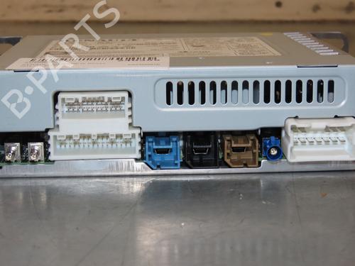 radio-renault-megane-iv-hatchback-b9amn_-13-tce-140-b9nb-281155065r-2015-22381701 main image