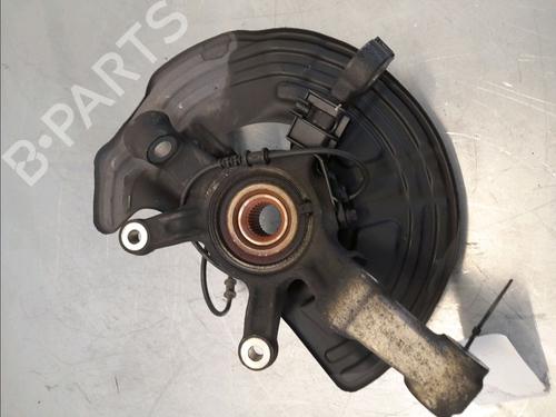 Used Left front steering knuckle MERCEDES-BENZ A-CLASS (W176) A 160 (176.041) (102 hp) 27306677