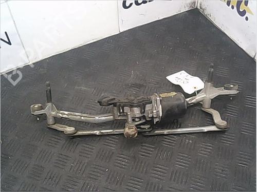 Used Front wiper motor CITROËN C3 II (SC_) 1.4 HDi 70 (SC8HZC, SC8HR0, SC8HP4) (68 hp) 9404026