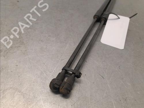 Used Tailgate lift support Tailgate lift support RENAULT MEGANE IV Grandtour (K9A/M/N_) 1.2 TCe 130 (K9MR) (130 hp) 33417531 33417531