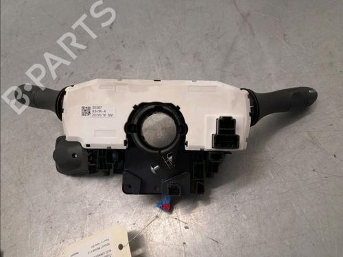 Used Steering column stalk RENAULT MEGANE IV Hatchback (B9A/M/N_) 1.5 dCi 110 (B9A3) (110 hp) 31179646
