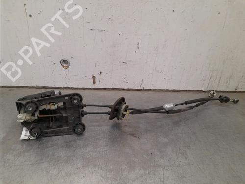Used Gear lever PEUGEOT 208 I (CA_, CC_) 1.2 PureTech 82 (82 hp) 27976844