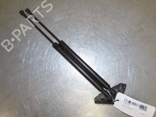 Used Tailgate lift support PEUGEOT 208 I (CA_, CC_) 1.2 VTi 68 / PureTech 68 (68 hp) 16781013