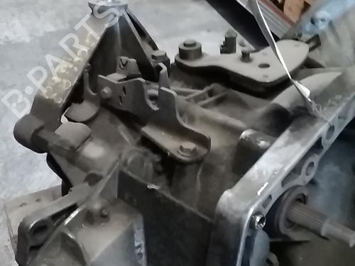 Used Gearbox RENAULT LAGUNA II (BG0/1_) [2001-2007]  23158001