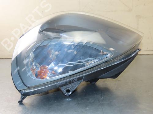 Used Left headlight RENAULT CLIO II (BB_, CB_) 1.2 (BB0A, BB0F, BB10, BB1K, BB28, BB2D, BB2H, CB0A,... (58 hp) 22367804