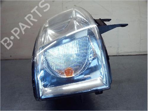 Used Right headlight VW TRANSPORTER T5 Van (7HA, 7HH, 7EA, 7EH) 1.9 TDI (102 hp) 10919557