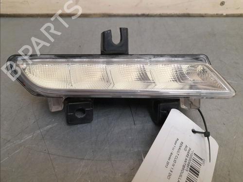 right-front-fog-light-renault-clio-iv-bh_-15-dci-90-261500097r-2012-2013-2014-2015-2016-2017-2018-2019-2020-2021-15138123 main image