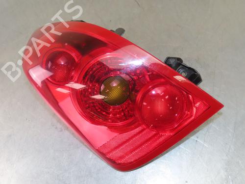 Venstre baglygte NISSAN PRIMERA Hatchback (P12) 2.0 (140 hp) 19411856