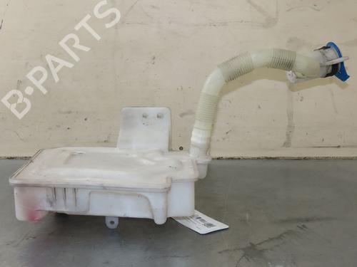 Windscreen washer tank VW SCIROCCO III (137, 138) 1.4 TSI | BP17729845C113