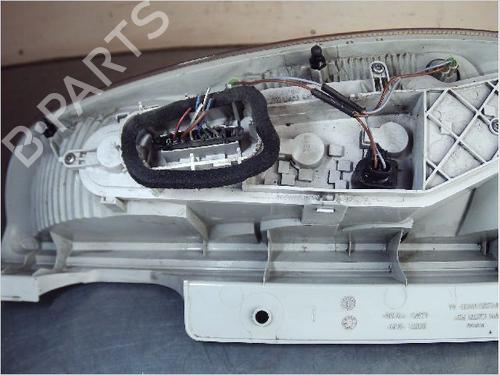 left-taillight-skoda-roomster-5j7-14-tdi-5j7945111-2006-2007-2008-2009-2010-2011-2012-2013-2014-2015-10683075 main image